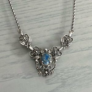 Vintage Antiqued Silver Floral Blue Natural Stone Necklace 15"